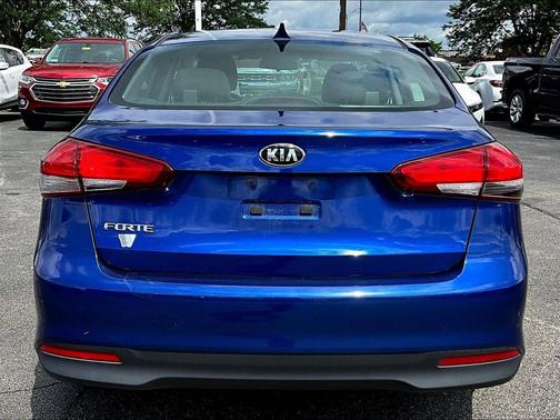 Deep Sea Blue 2017 Kia Forte LX
