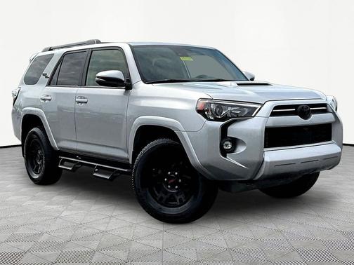 Classic Silver Metallic 2024 Toyota 4Runner TRD Off Road Premium