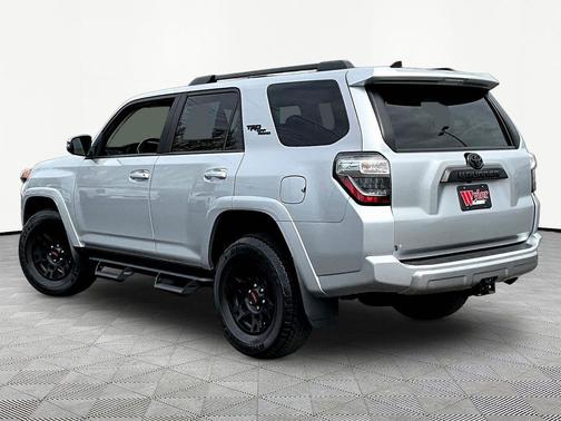 Classic Silver Metallic 2024 Toyota 4Runner TRD Off Road Premium