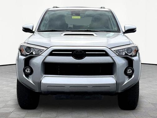 Classic Silver Metallic 2024 Toyota 4Runner TRD Off Road Premium