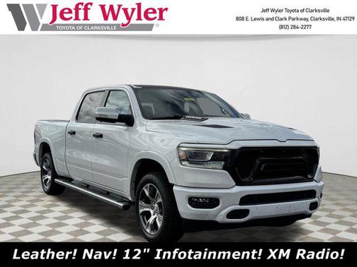 Ivory White Tri-Coat Pearlcoat 2021 RAM 1500 Laramie