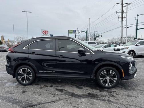 2022 Mitsubishi Eclipse Cross SE