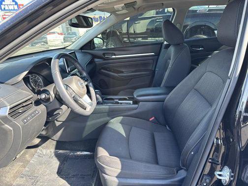 2020 Nissan Altima 2.5 SV