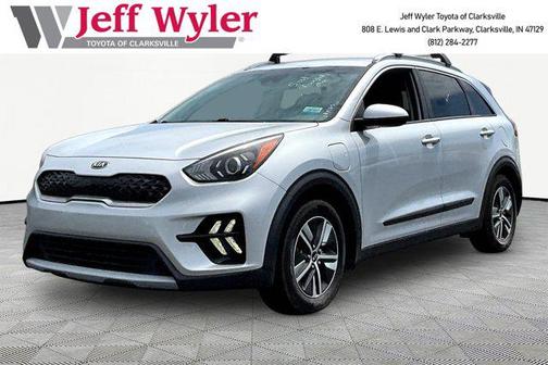 Silky Silver 2020 Kia Niro LXS