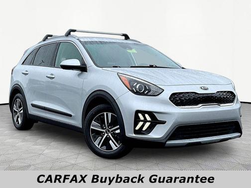 Silky Silver 2020 Kia Niro LXS