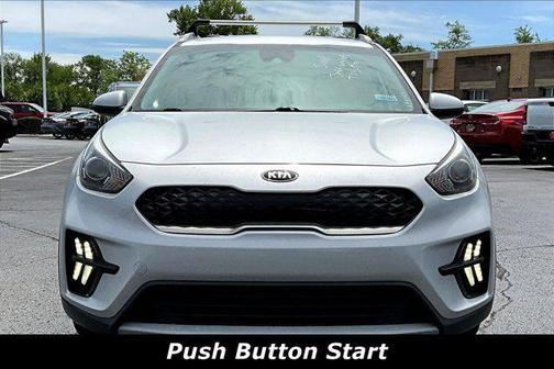 Silky Silver 2020 Kia Niro LXS