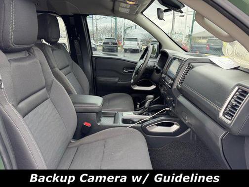 2022 Nissan Frontier SV