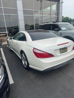 Diamond White Metallic 2013 Mercedes-Benz SL-Class SL 550