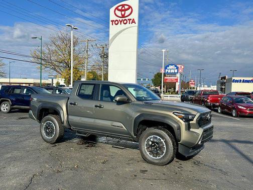 2025 Toyota Tacoma TRD Off Road