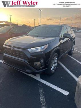 2024 Toyota RAV4 XLE Premium