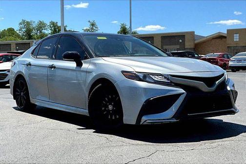 Celestial Silver/Midnight Black Metallic 2021 Toyota Camry XSE