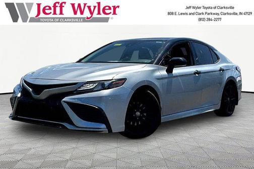 Celestial Silver/Midnight Black Metallic 2021 Toyota Camry XSE
