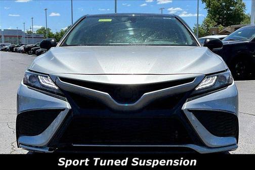 Celestial Silver/Midnight Black Metallic 2021 Toyota Camry XSE
