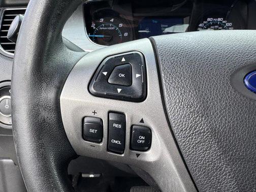 2016 Ford Taurus SEL