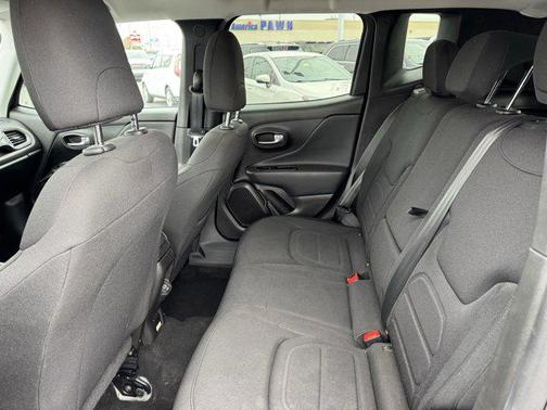 2022 Jeep Renegade Latitude