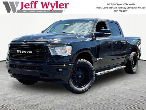 Diamond Black Crystal Pearlcoat 2019 RAM 1500 Big Horn