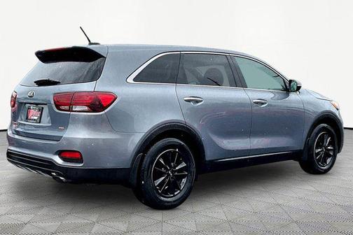 Everlasting Silver 2020 Kia Sorento L