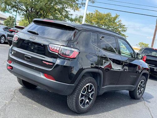 2024 Jeep Compass Trailhawk