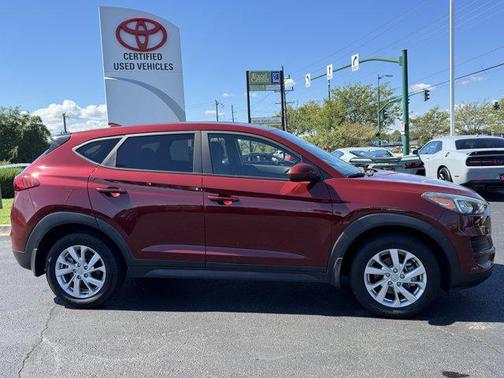 2020 Hyundai TUCSON SE