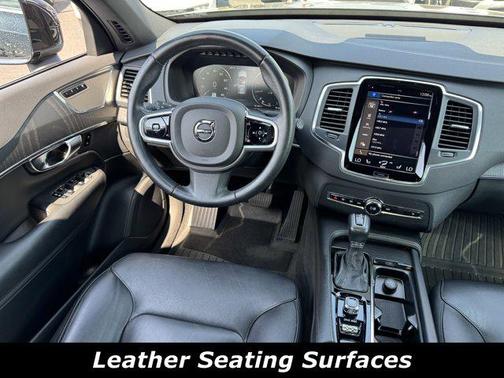 2020 Volvo XC90 T5 Momentum