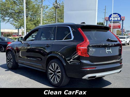 2020 Volvo XC90 T5 Momentum