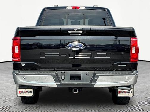 Agate Black Metallic 2022 Ford F-150 XLT