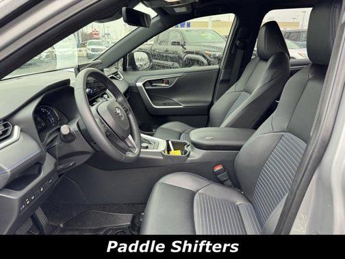 2023 Toyota RAV4 Hybrid SE