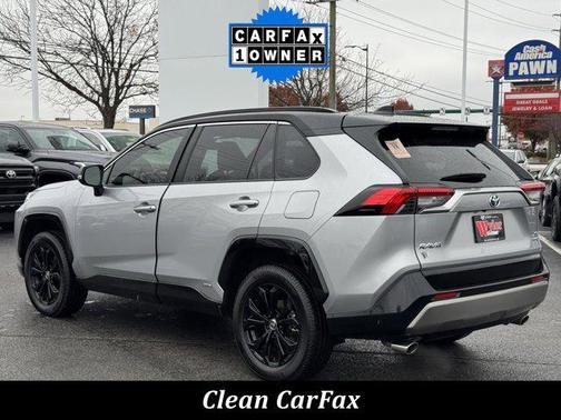 2023 Toyota RAV4 Hybrid SE