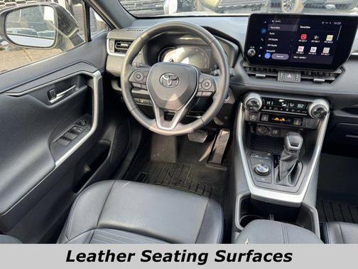 2023 Toyota RAV4 Hybrid SE