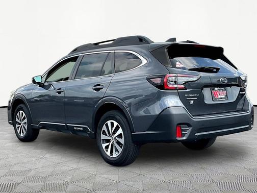 Magnetite Gray Metallic 2022 Subaru Outback Premium