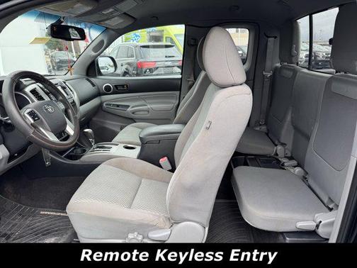 2013 Toyota Tacoma Base