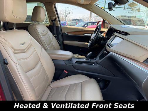 2019 Cadillac XT5 Platinum