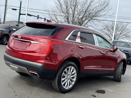 2019 Cadillac XT5 Platinum