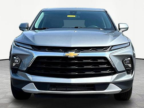 Sterling Gray Metallic 2025 Chevrolet Blazer 2LT