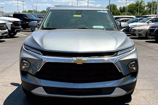 Sterling Gray Metallic 2025 Chevrolet Blazer 2LT