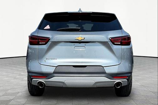 Sterling Gray Metallic 2025 Chevrolet Blazer 2LT