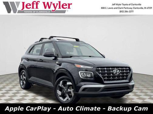 2023 Hyundai VENUE SEL