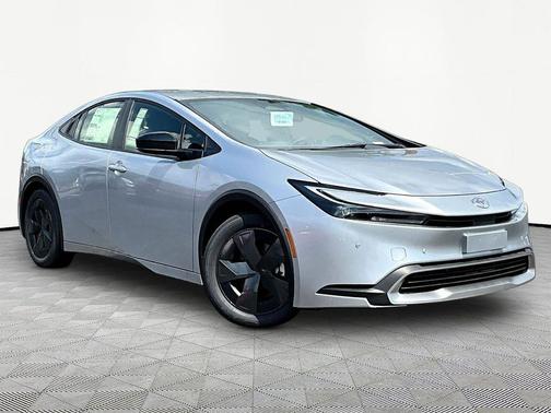01l0 2026 Toyota Prius Plug-In Hybrid SE