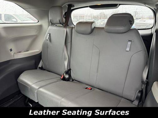 2021 Toyota Sienna XLE 7 Passenger