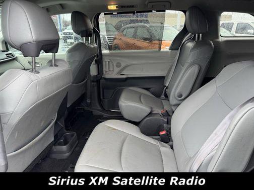 2021 Toyota Sienna XLE 7 Passenger
