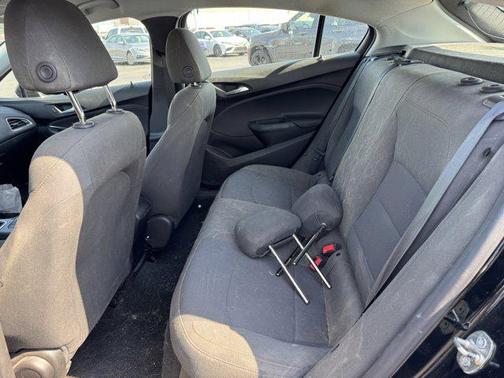 2019 Chevrolet Cruze LS
