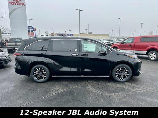 2026 Toyota Sienna Platinum