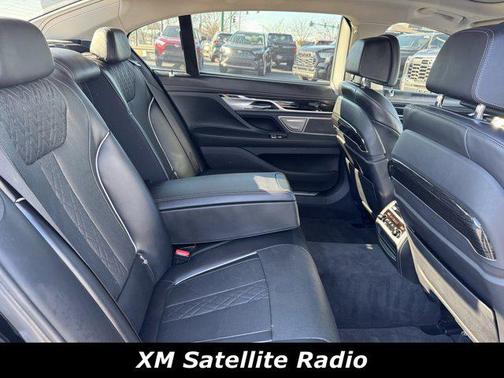 2018 BMW 750 i xDrive