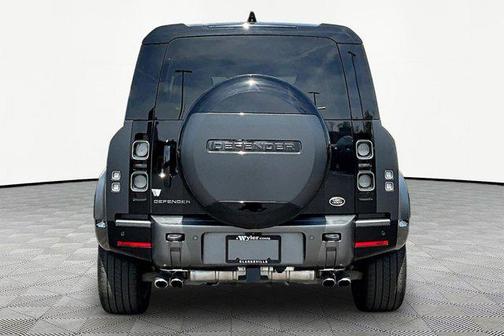 Carpathian Grey Premium Metallic 2022 Land Rover Defender 110 Carpathian Edition