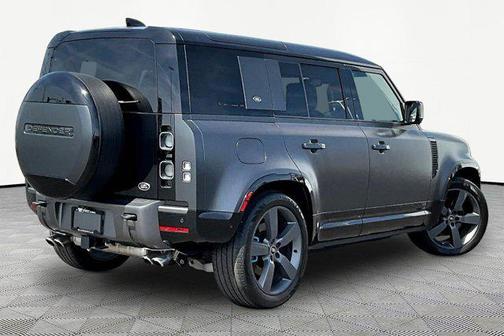Carpathian Grey Premium Metallic 2022 Land Rover Defender 110 Carpathian Edition