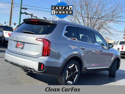2023 Kia Telluride S