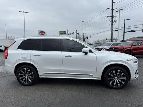 2020 Volvo XC90 Hybrid T8 Inscription 7 Passenger