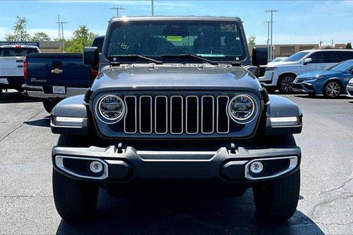 Granite Crystal Metallic Clearcoat 2025 Jeep Wrangler 4xe Sahara