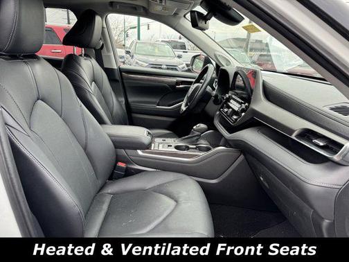 2021 Toyota Highlander Hybrid Limited