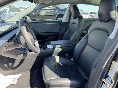 2025 Tesla Model 3 Standard Range